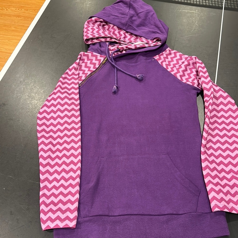 Ampersand Ave Doublehood